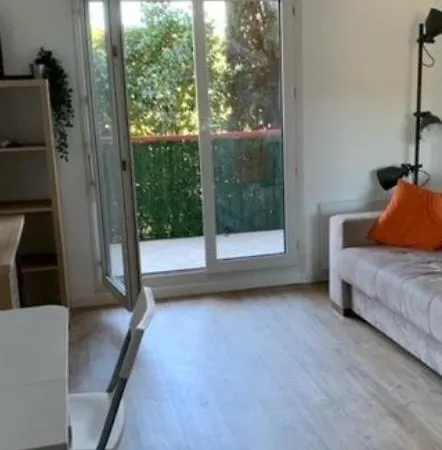 Entier Pour Vous Avec Parking Et Terrasse דירה